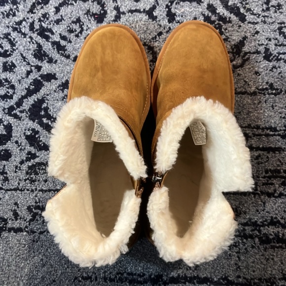 Women’s Koolaburra by Ugg | Kelissa Mini Boot | Size 10 PERFECT CONDITION - Picture 4 of 8